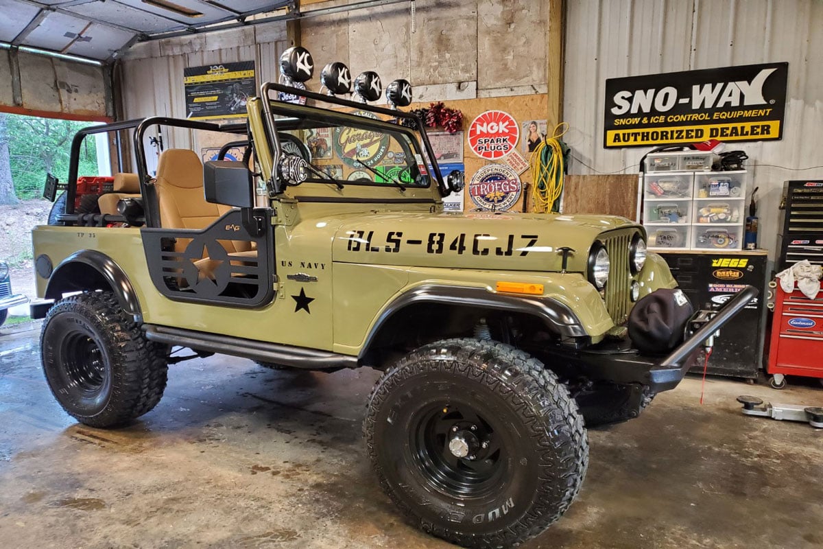 Rough Country 67530 4 Inch Lift Kit | Jeep CJ5/CJ7 5 4WD (1982-1983)