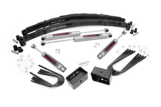 Rough Country 135-88-9230 2 Inch Lift Kit | RR Blocks | Chevy Half-Ton Suburban/K5 Blazer 4WD (88-91)