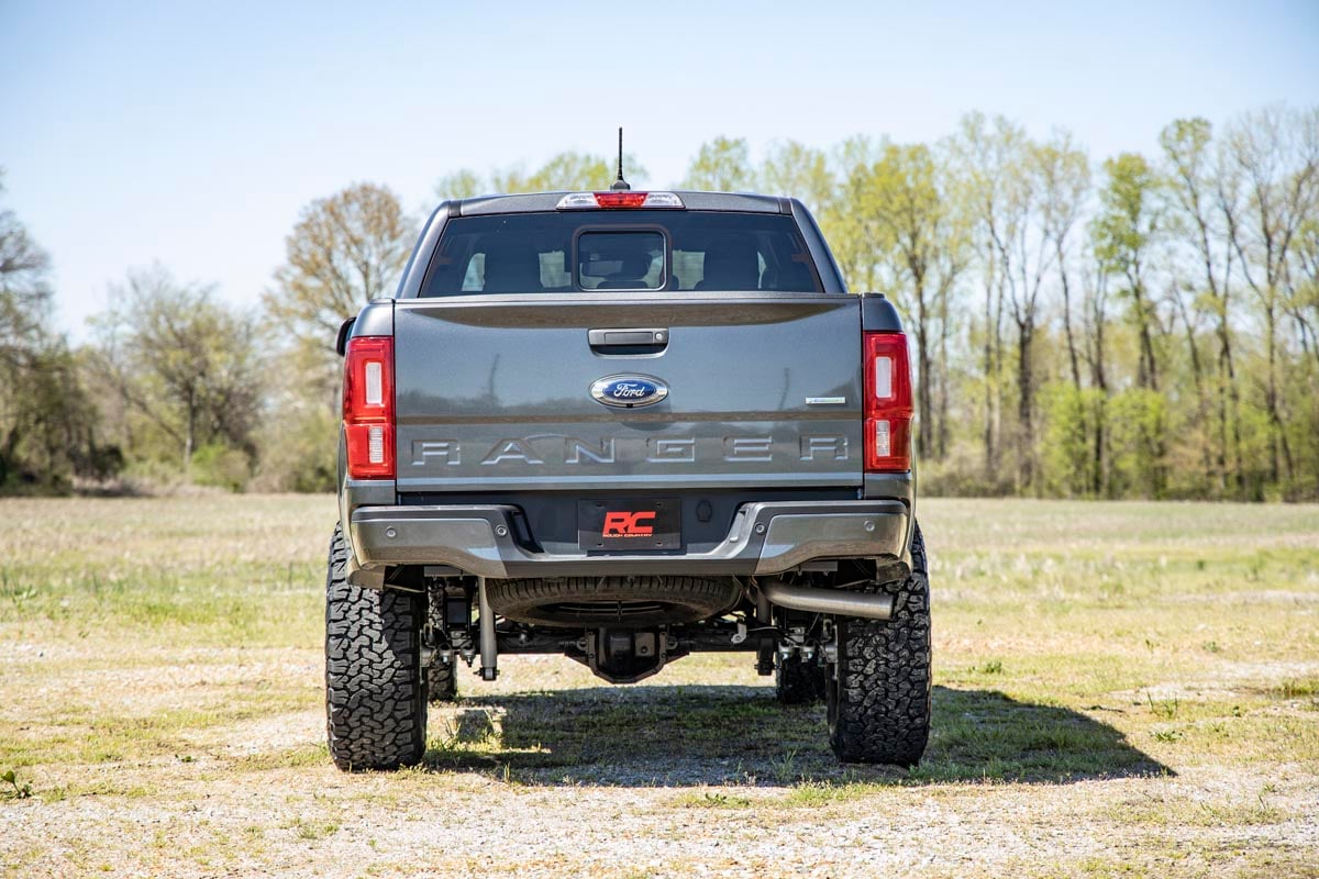 Rough Country 50931 6 Inch Lift Kit | N3 Struts | Ford Ranger 4WD (2019-2023)