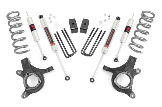 Rough Country 23940 4.5 Inch Lift Kit | M1 | Chevy Silverado & GMC Sierra 1500 2WD (1999-2006 & Classic)