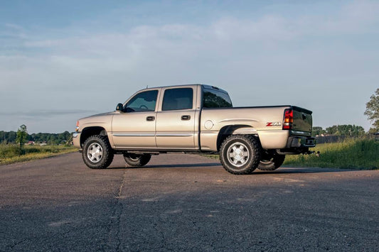 Rough Country 7592 1.5-2 Inch Leveling Kit | Chevy/GMC Sierra 1500/Silverado 1500/Tahoe/Yukon (99-06 & Classic)