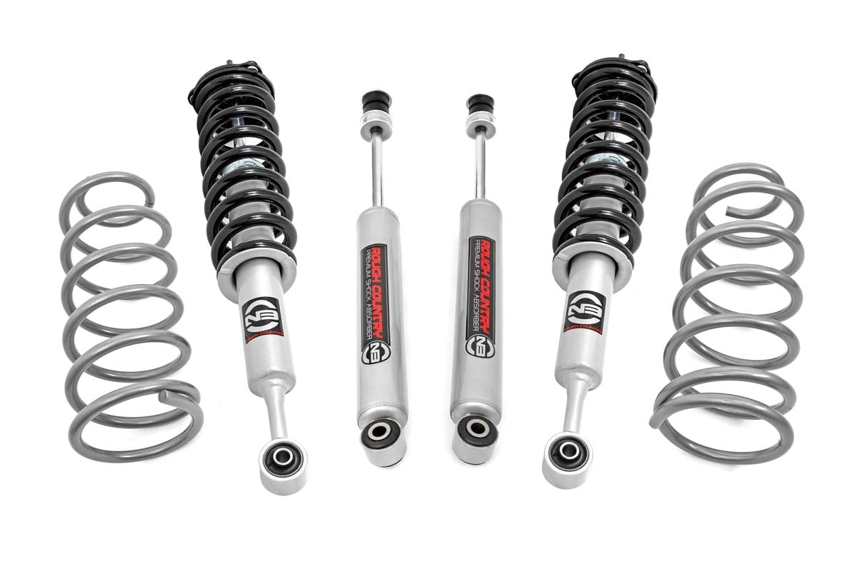 Rough Country 76031 3 Inch Lift Kit | N3 Struts | Toyota 4Runner (03-09)/FJ Cruiser (07-14)