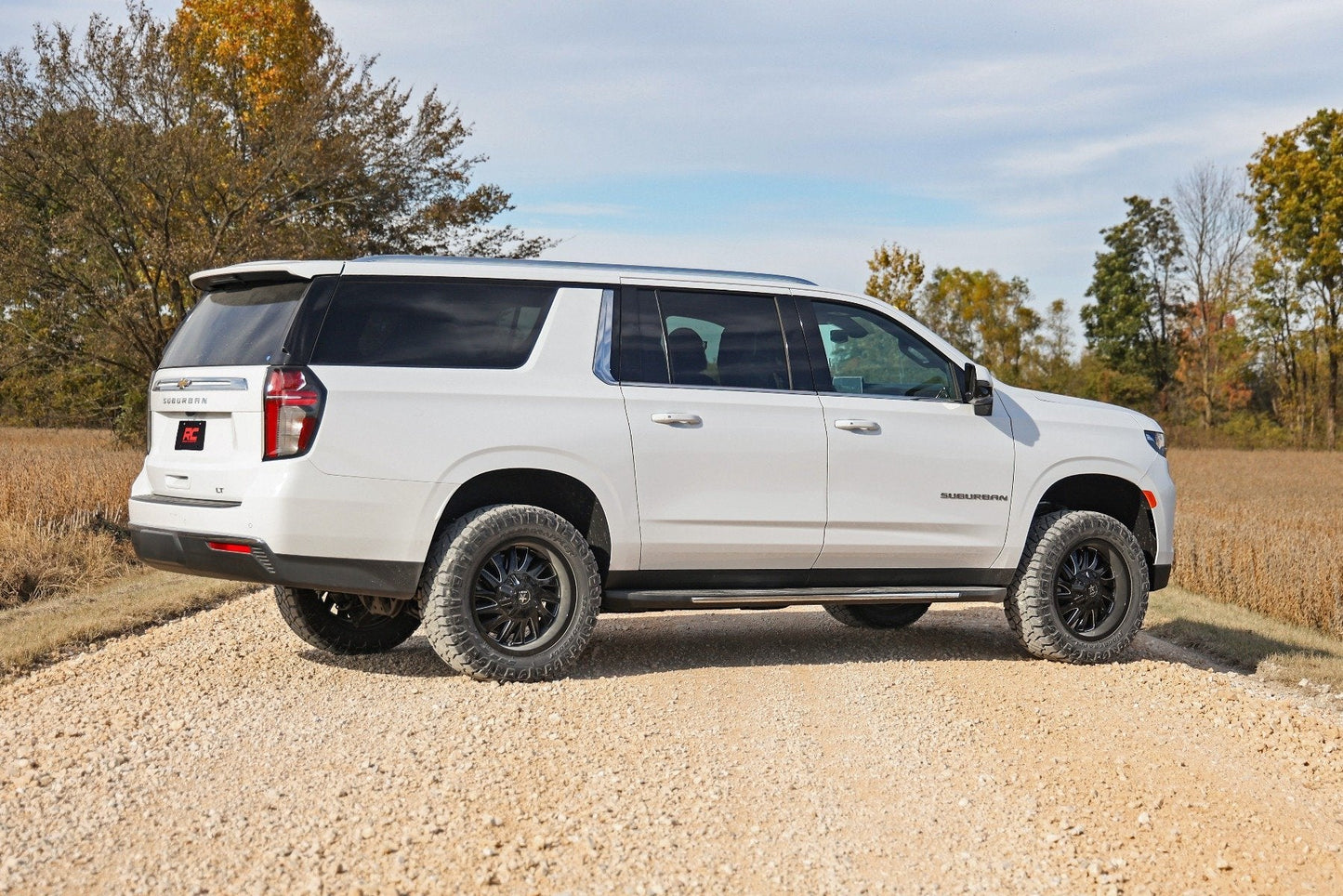 Rough Country 11240 2 Inch Lift Kit | M1 Struts | Chevy/GMC SUV 1500 4WD (2021-2025)