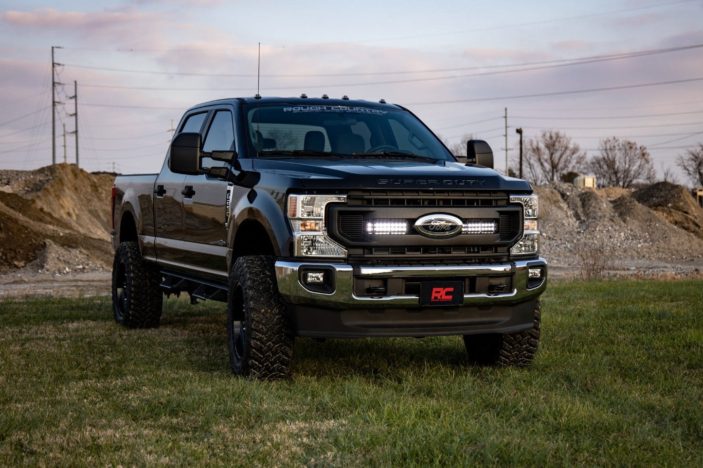 Rough Country 70898 LED Light Kit | Grille Mount | 10 Inch Black | Slimline | Ford F-250 Super Duty (20-22)