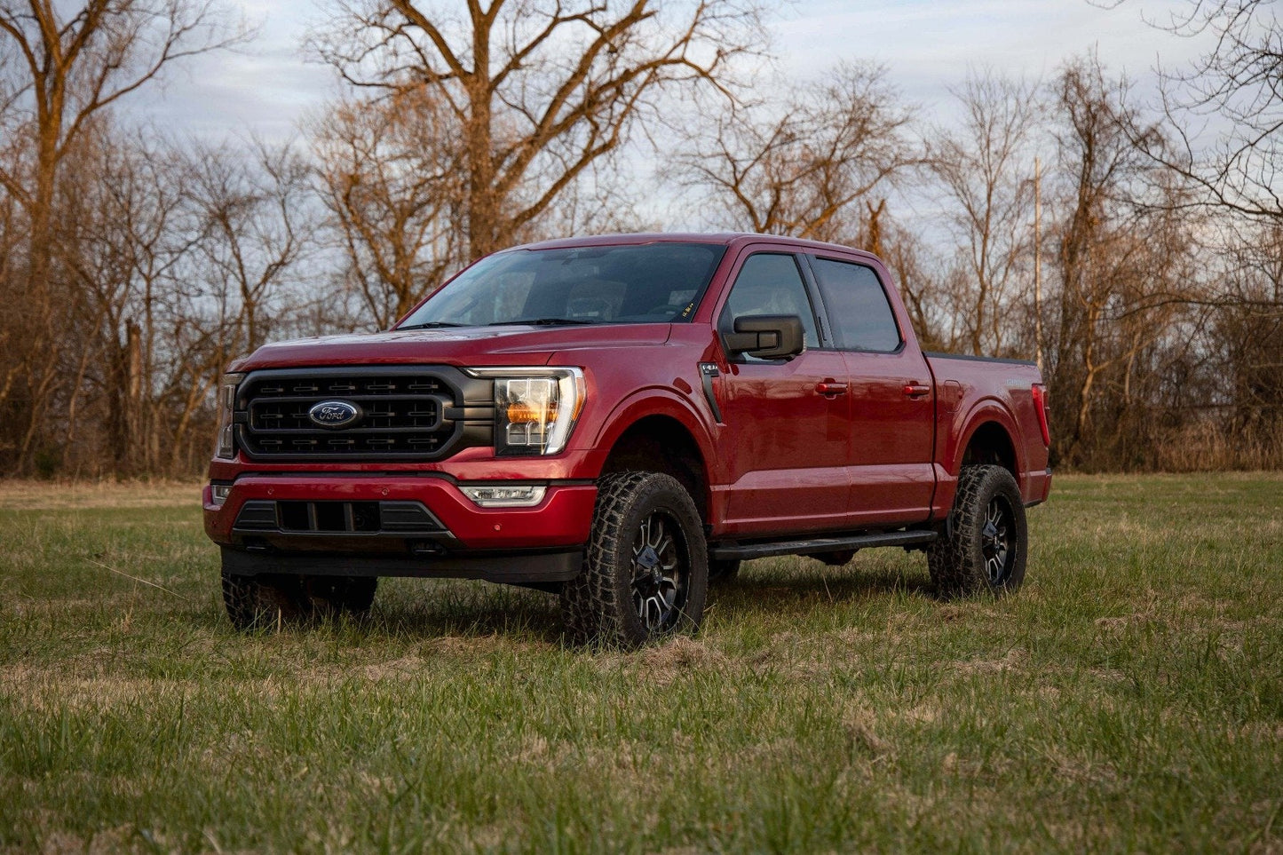 Rough Country 41440 3 Inch Lift Kit | Forged UCA | M1/M1 | Ford F-150 4WD (2021-2025)