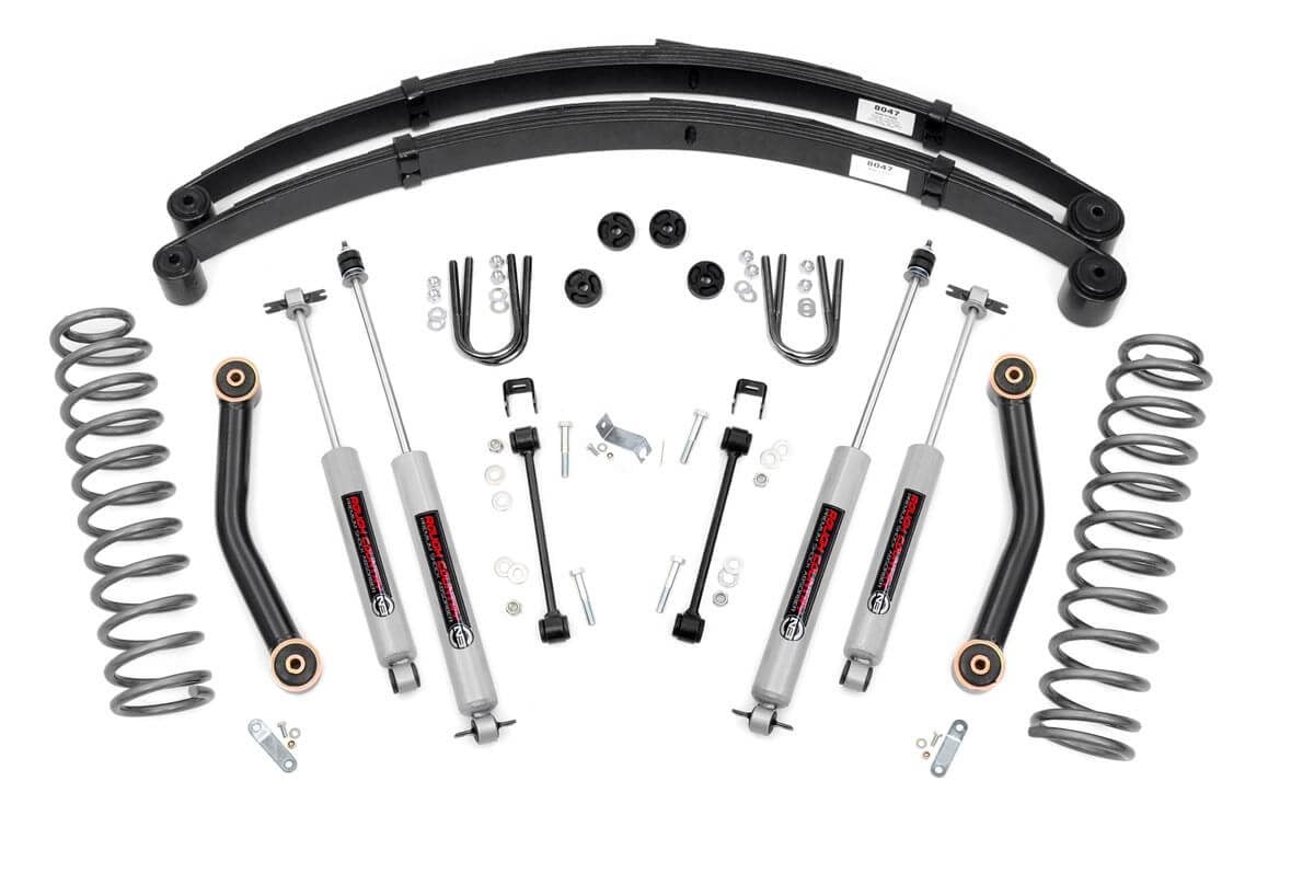 Rough Country 633N2 4.5 Inch Lift Kit | RR springs | Jeep Cherokee XJ 2WD/4WD (1984-2001)