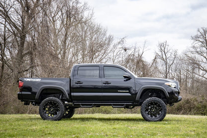 Rough Country 75840 6 Inch Lift Kit | M1 Struts/M1 | Toyota Tacoma 2WD/4WD (2016-2023)