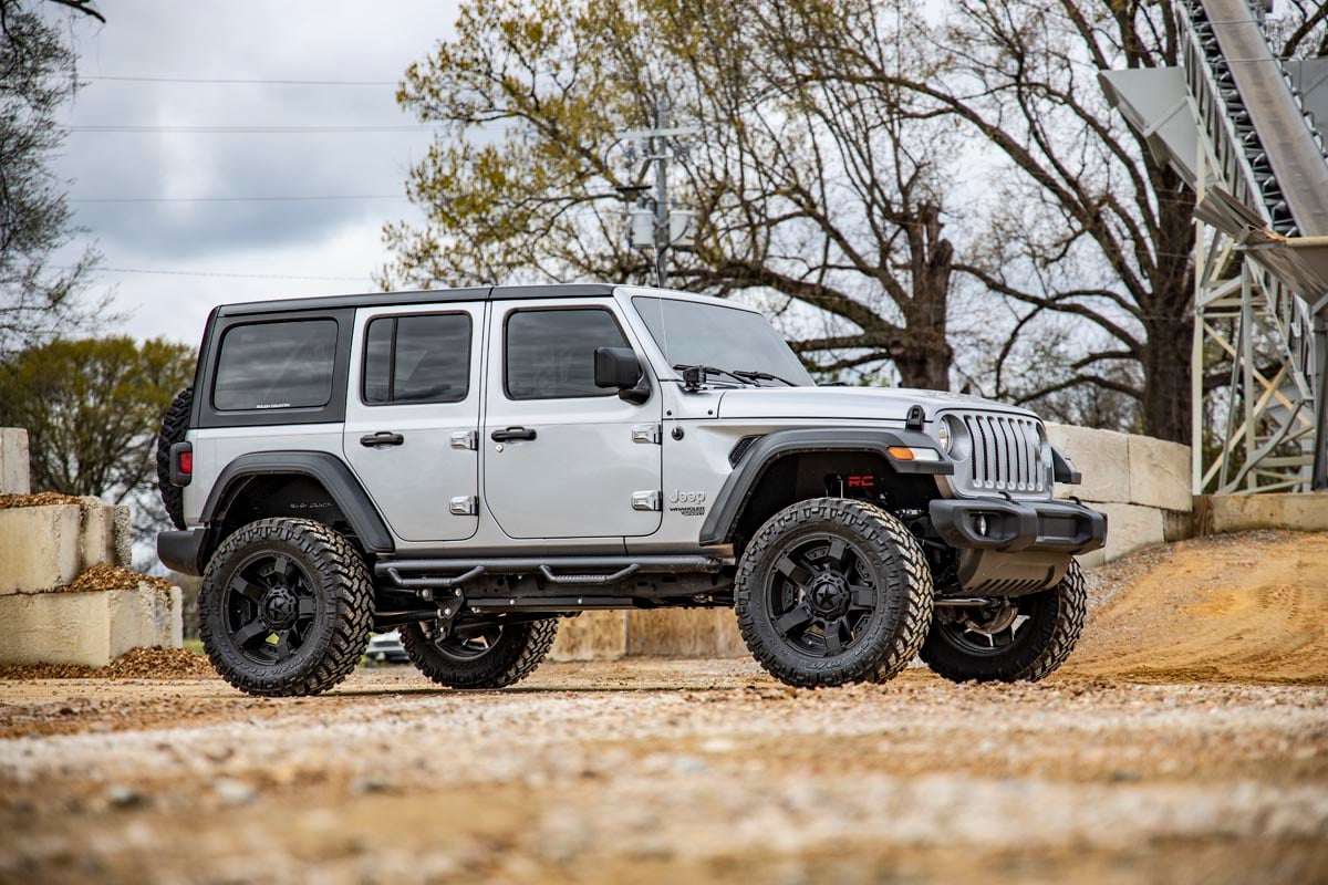 Rough Country RC614 1.25 Inch Body Lift Kit | Jeep Wrangler JL/Wrangler Unlimited 4WD (2018-2025)
