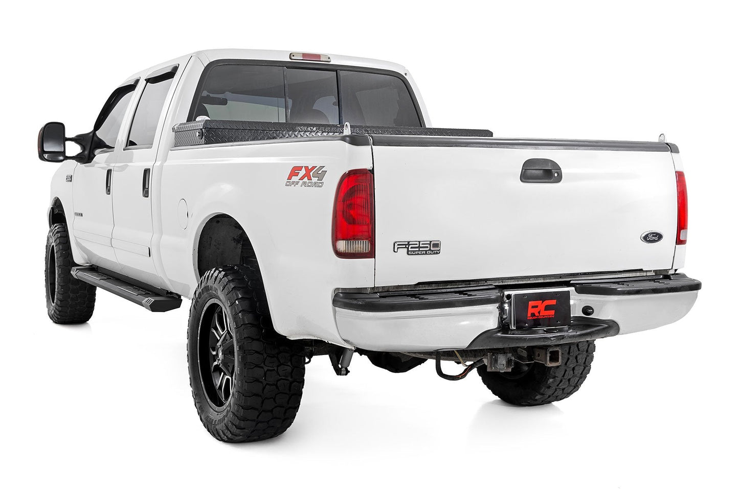 Rough Country SRB991691A HD2 Aluminum Running Boards | Super Crew Cab | Ford F-250/F-350 Super Duty (99-16)