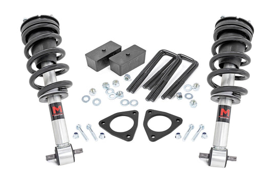 Rough Country 1340 2.5 Inch Lift Kit | Alu/Cast Steel | M1 Strut | Chevy/GMC 1500 (07-18)