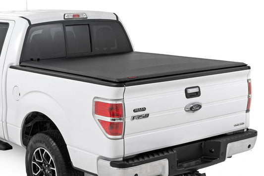 Rough Country 42509550 Soft Roll Up Bed Cover | 5'7" Bed | Ford F-150 2WD/4WD (2004-2014)