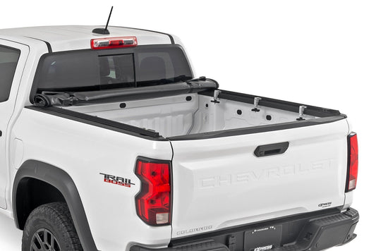 Rough Country 42120500 Soft Roll Up Bed Cover | 5' Bed | Chevy/GMC Canyon/Colorado 2WD/4WD (15-26)