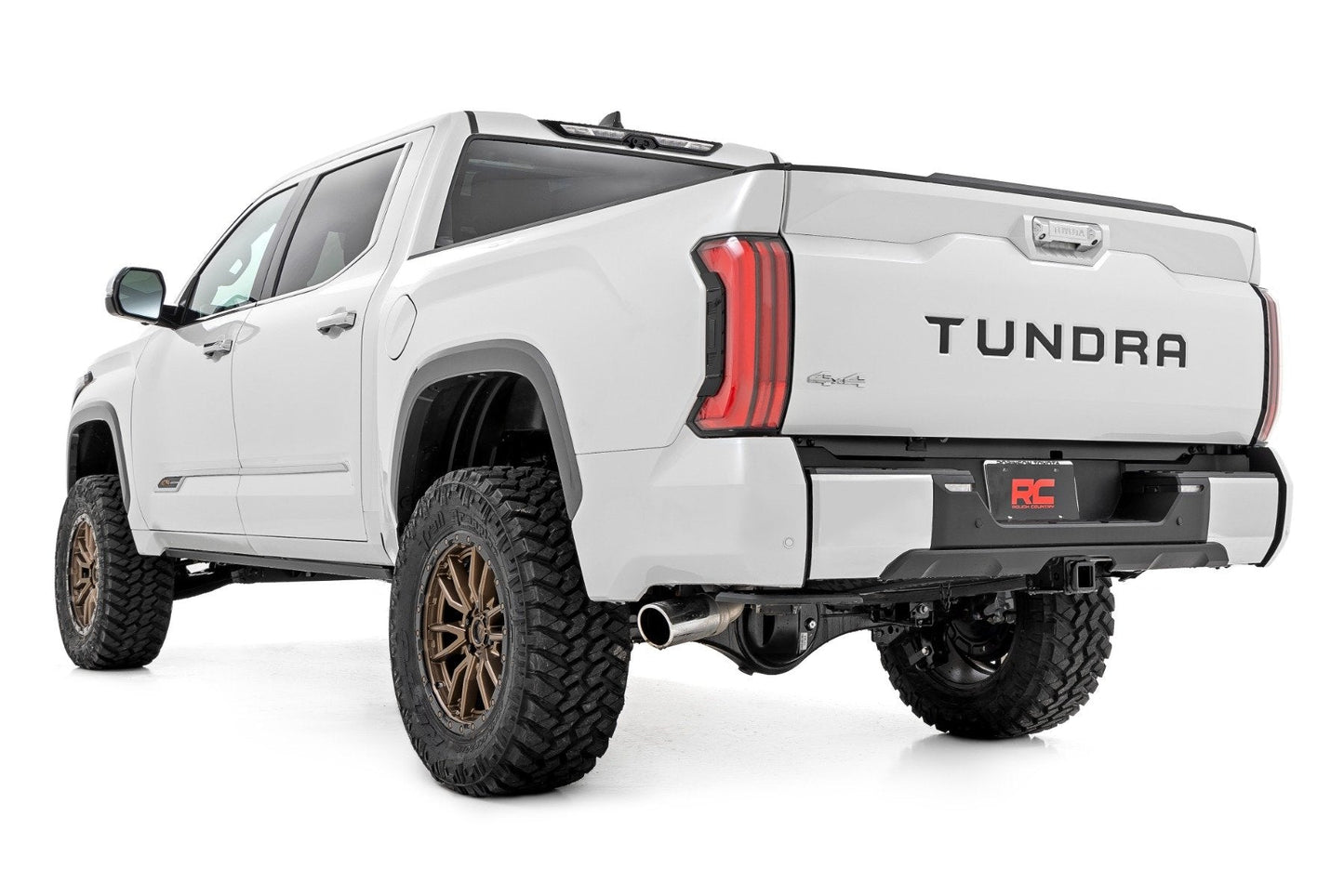 Rough Country 71800 6 Inch Lift Kit | OE Air Ride | Toyota Tundra 4WD (2022-2025)
