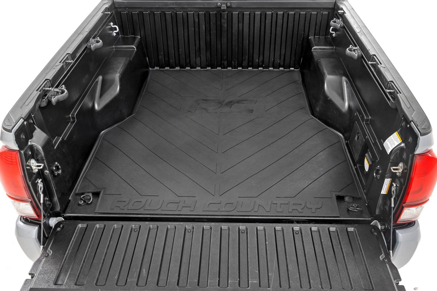 Rough Country RCM688 Bed Mat | 5' Bed | Toyota Tacoma 2WD/4WD (2005-2023)