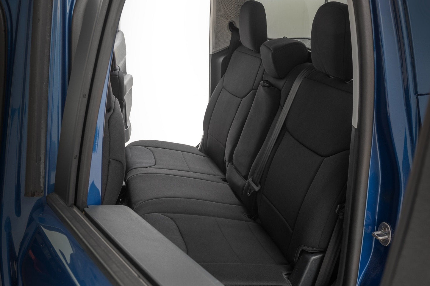Rough Country 91066 Seat Covers | FR & RR W/O Armrest | Crew Cab | Ford Maverick 2WD/4WD (22-26)