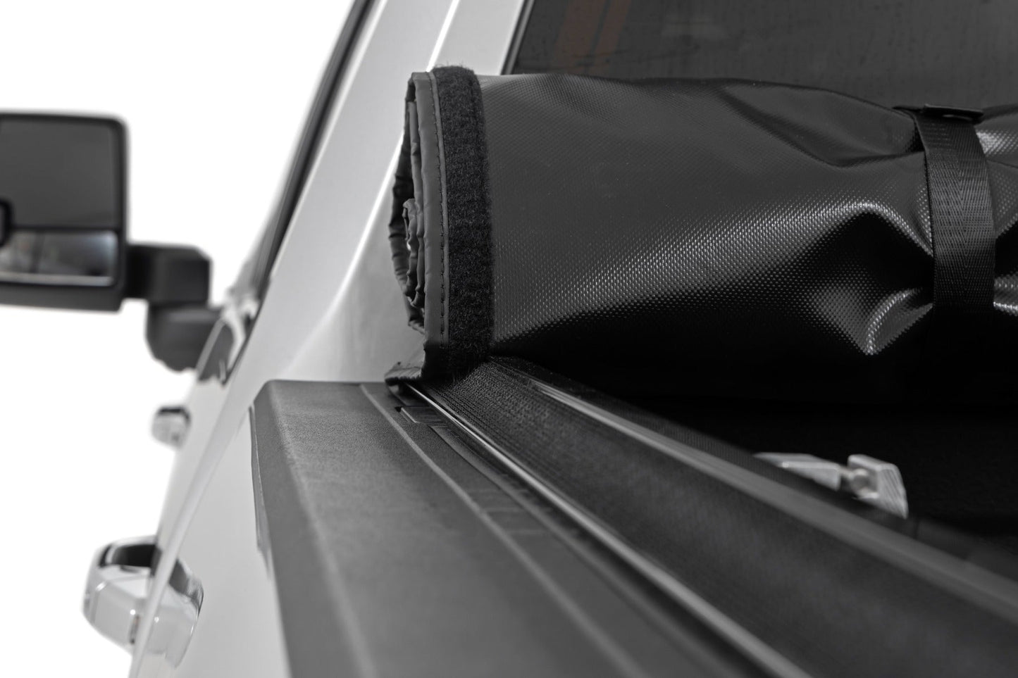 Rough Country 42120690 Soft Roll Up Bed Cover | 6'9" Bed | Chevy/GMC 2500HD/3500HD (20-25)