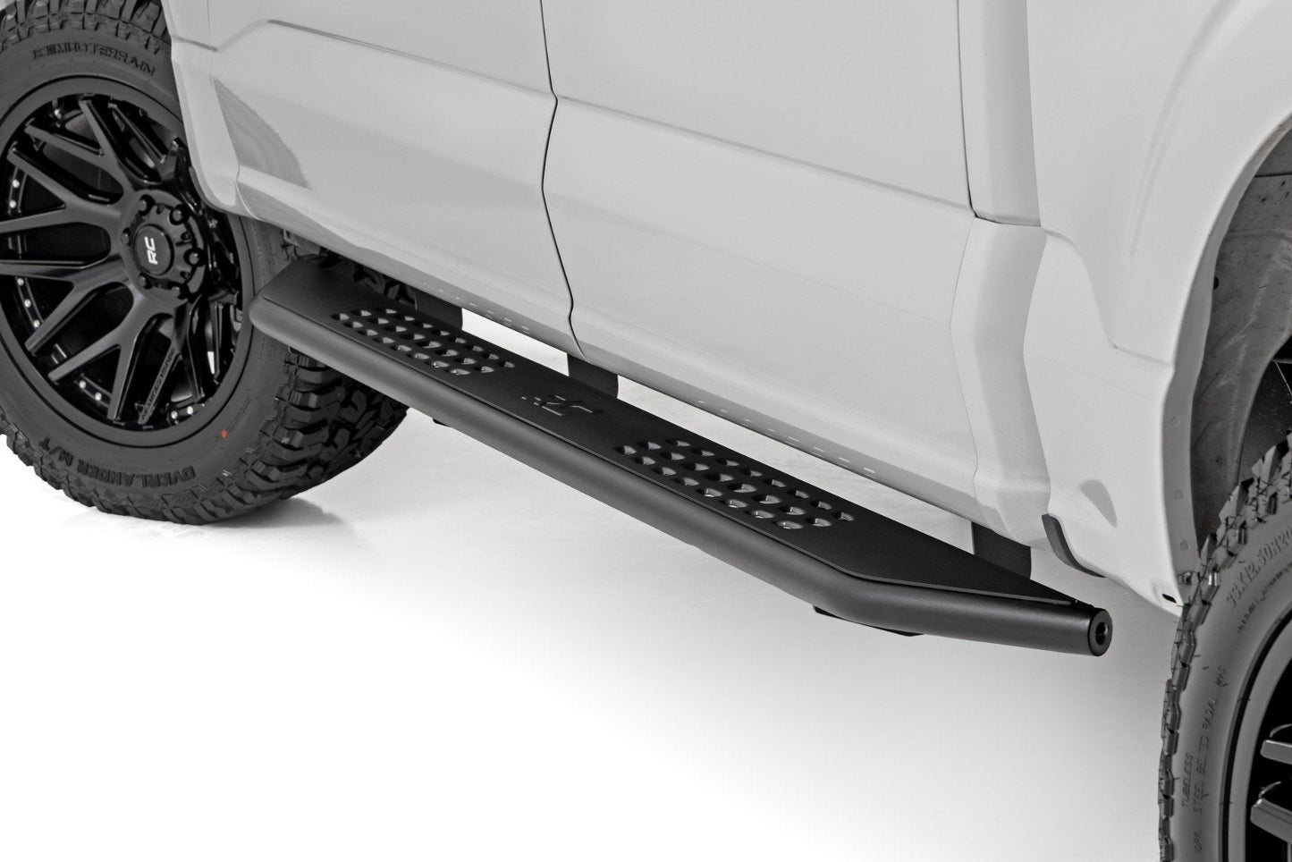 Rough Country 14011 OV2 Running Boards | Side Step Bars | Crew Cab | Ford F-150/Lightning/F-250/F-350 (15-26)
