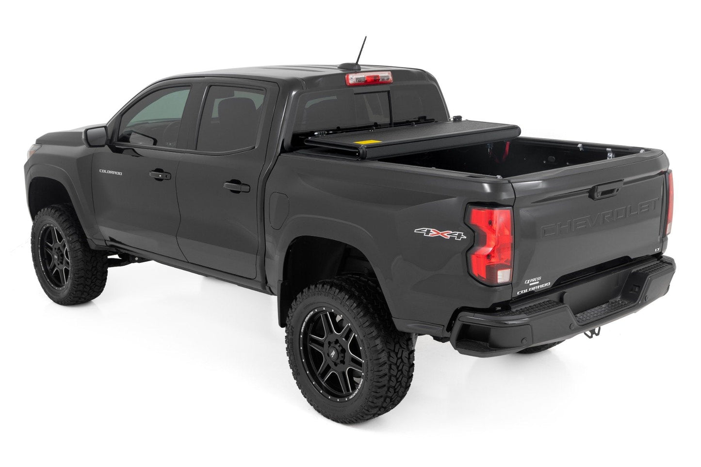 Rough Country 47120500B Hard Low Profile Bed Cover | 5' Bed | Chevy/GMC Canyon/Colorado (15-26)