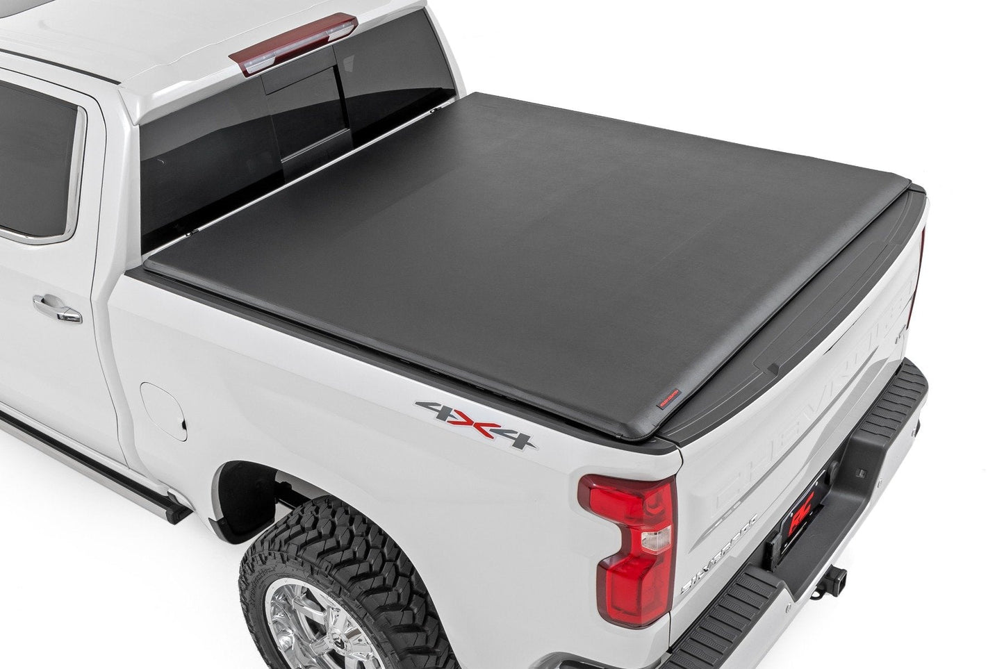 Rough Country 42120580 Soft Roll Up Bed Cover | 5'10" Bed | Chevy/GMC Sierra 1500 (19-26)/Silverado 1500 (19-26)