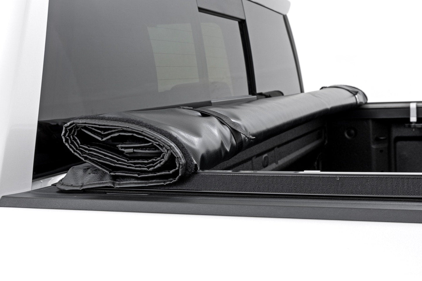 Rough Country 42120580 Soft Roll Up Bed Cover | 5'10" Bed | Chevy/GMC Sierra 1500 (19-26)/Silverado 1500 (19-26)
