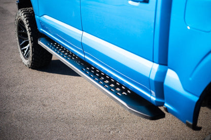 Rough Country 44005 RPT2 Running Board | Crew Cab | Black | Ford F-150/Lightning/F-250/F-350/Raptor (15-26)