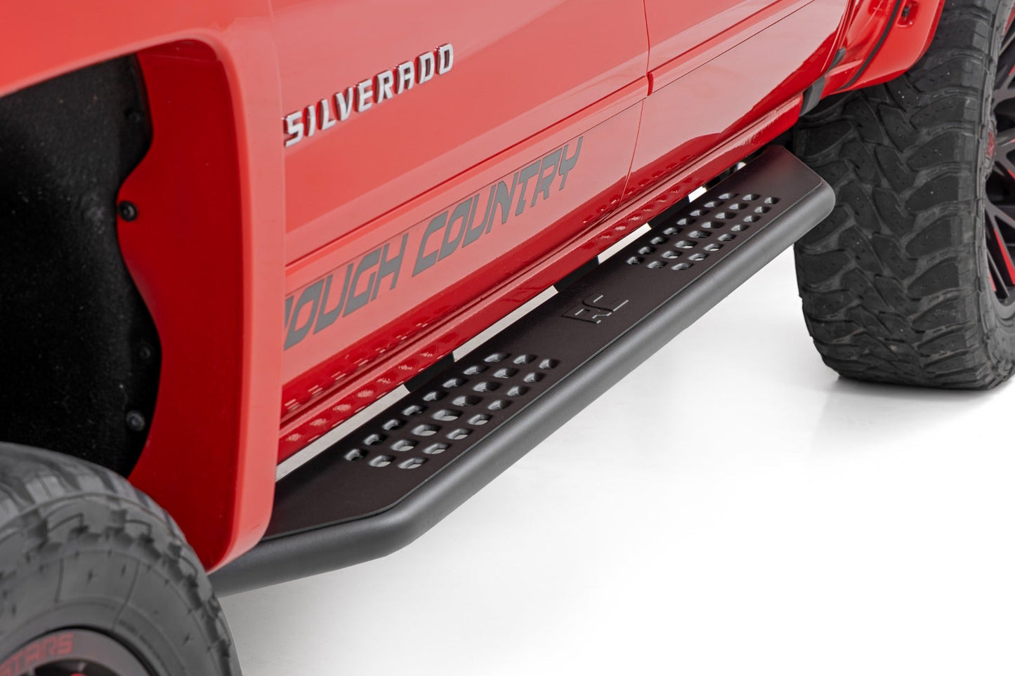 Rough Country 14010 OV2 Running Boards | Side Step Bars | Crew Cab | Chevy/GMC 1500/2500HD/3500HD (07-19 & Classic)