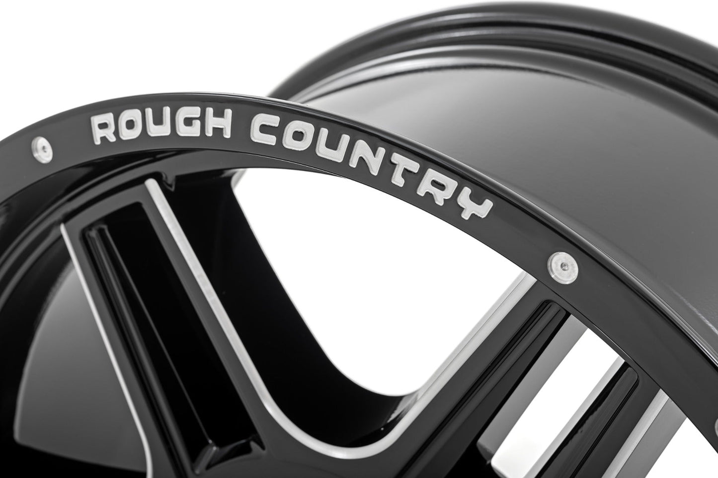 Rough Country 92180912 Rough Country 92 Series Wheel | Machined One-Piece | Gloss Black | 18x9 | 6x5.5 | +0mm