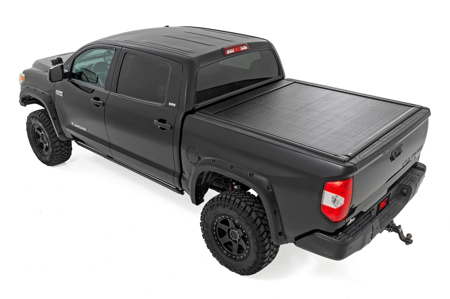 Rough Country 51419550 Powered Retractable Bed Cover | 5'7" Bed | Toyota Tundra (07-21)
