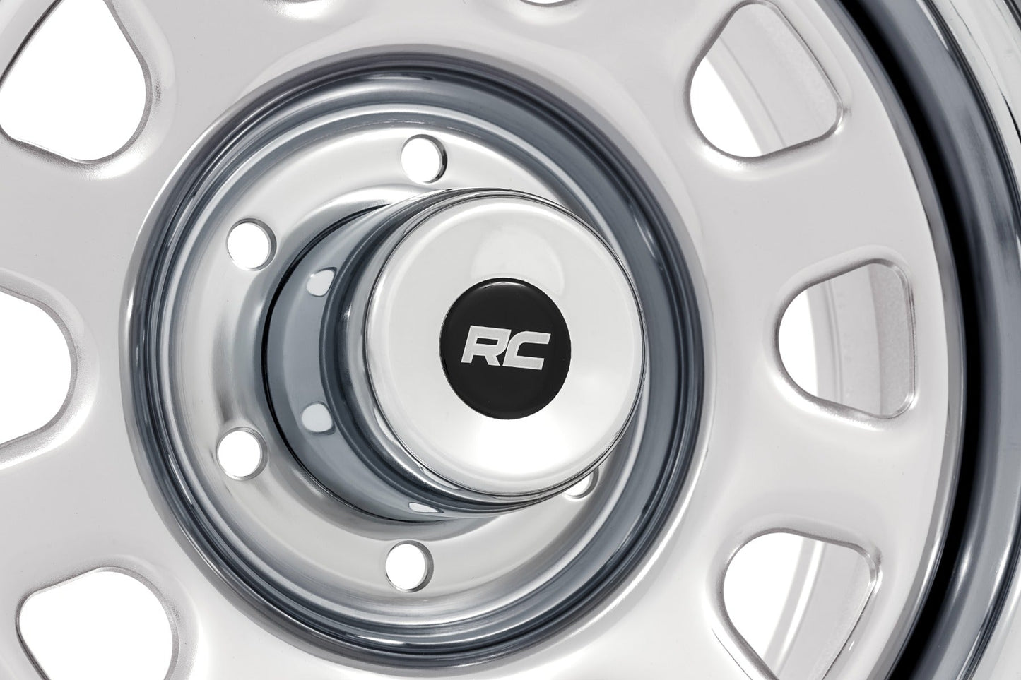 Rough Country USC425C Chrome Center Cap | Closed | 4.25 Bore