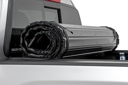 Rough Country 50120500 Hard Roll Up Bed Cover | 5' Bed | Chevy/GMC Canyon/Colorado 2WD/4WD (15-22)