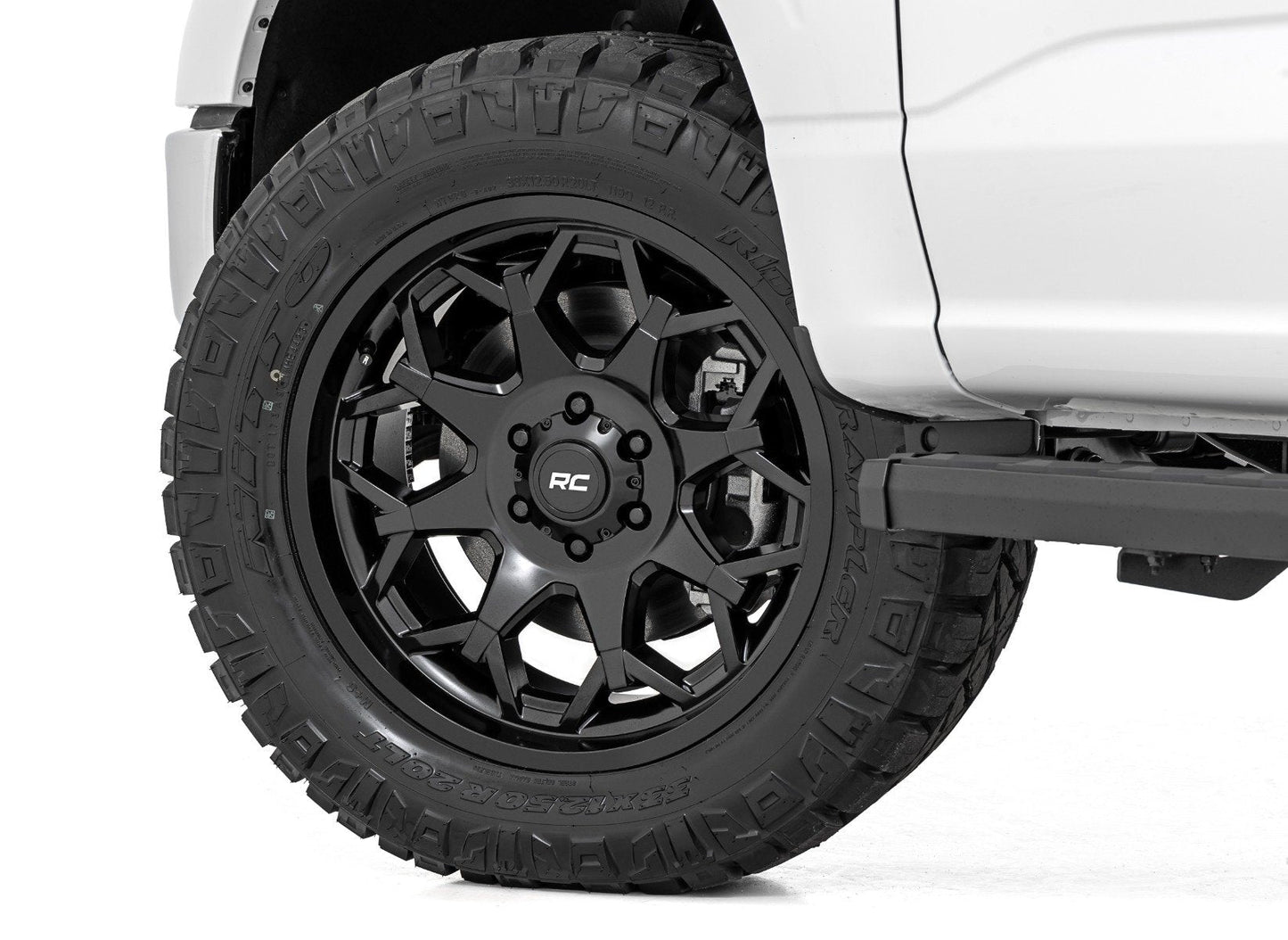 Rough Country 80201217A Rough Country 80 Series Wheel | One-Piece | Semi Gloss Black | 20x9 | 6x135 | -12mm
