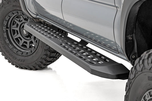Rough Country 44012 RPT2 Running Board | Double Cab | Black | Toyota Tacoma 2WD/4WD (2016-2023)