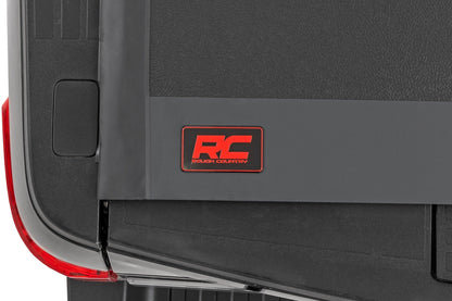 Rough Country 47220651B Hard Low Profile Bed Cover | 6'10" Bed | Ford F-250/F-350 Super Duty (17-26)