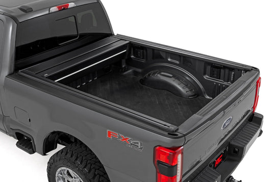 Rough Country 51507650 Powered Bed Cover | 6'10" Bed | Ford F-250/F-350 Super Duty 2WD/4WD (17-26)