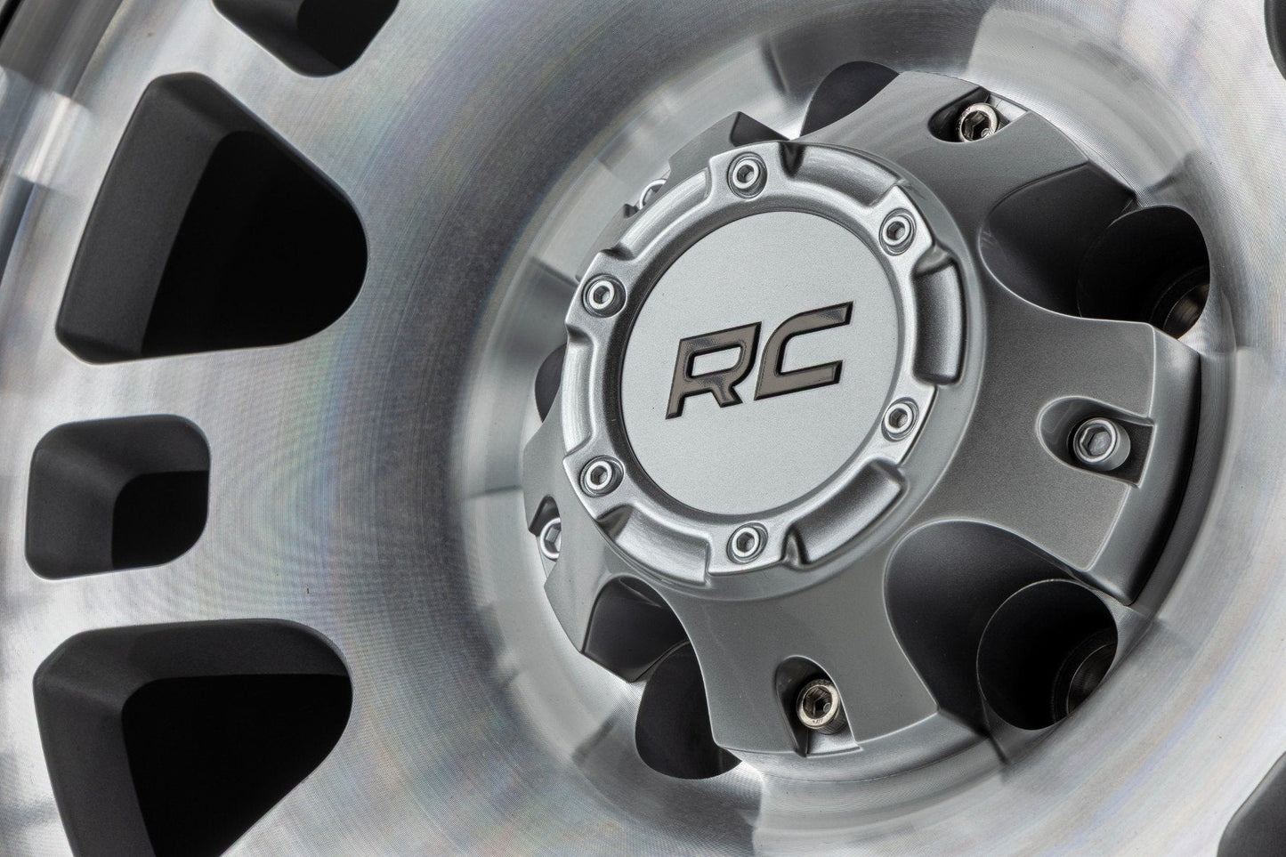 Rough Country 82170913C Rough Country 82 Series Wheel | One-Piece | Full Machined  | 17x9 | 5x4.5 | -12mm