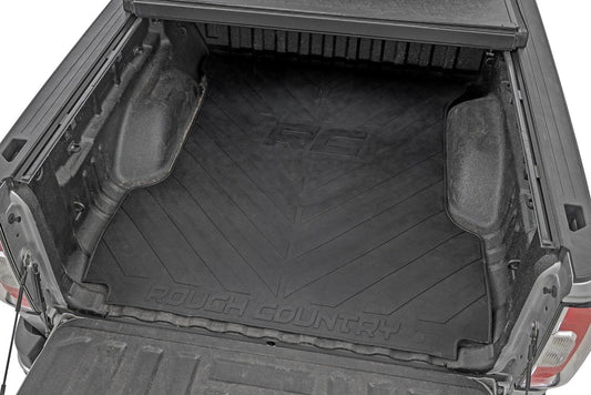 Rough Country RCM690 Bed Mat | 5' Bed | RC Logo | Chevy/GMC Canyon/Colorado 2WD/4WD (2015-2022)
