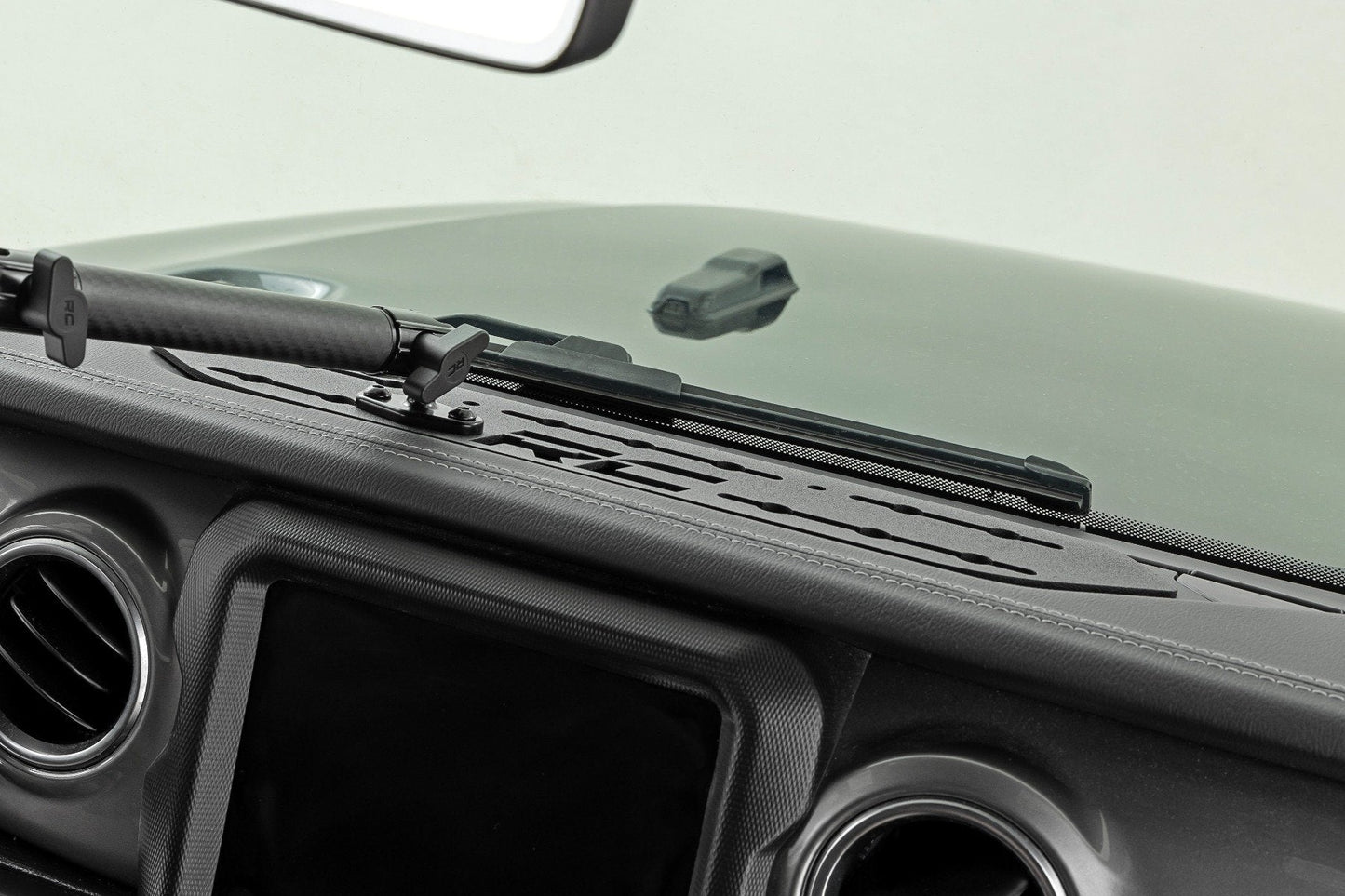 Rough Country 10662 Dash Mount | 8" Mount Kit | Jeep Gladiator JT/Wrangler JL 4WD (2018-2025)
