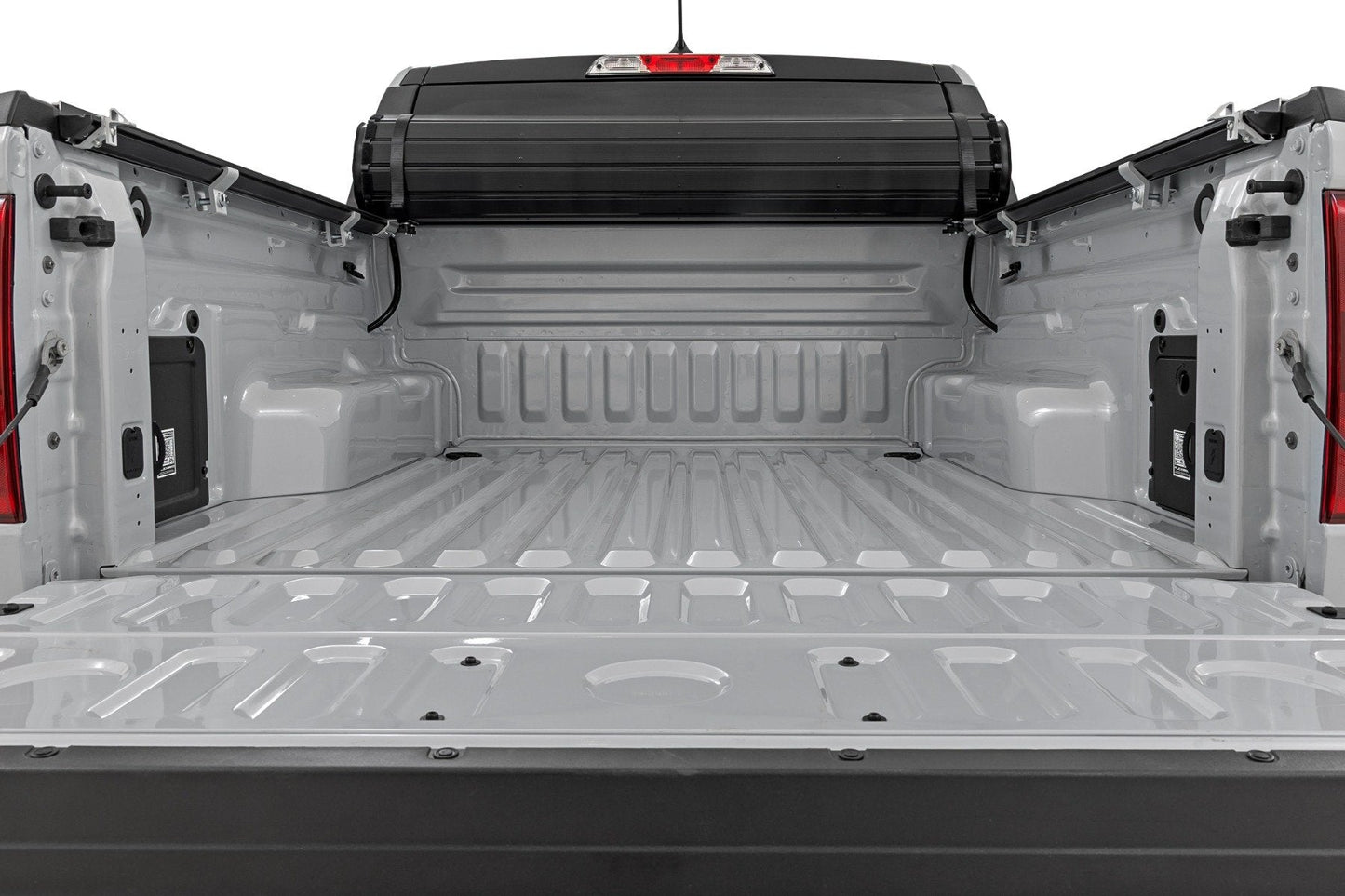 Rough Country 50214500 Hard Roll Up Bed Cover | 4'6" Bed | Ford Maverick 2WD/4WD (2022-2026)