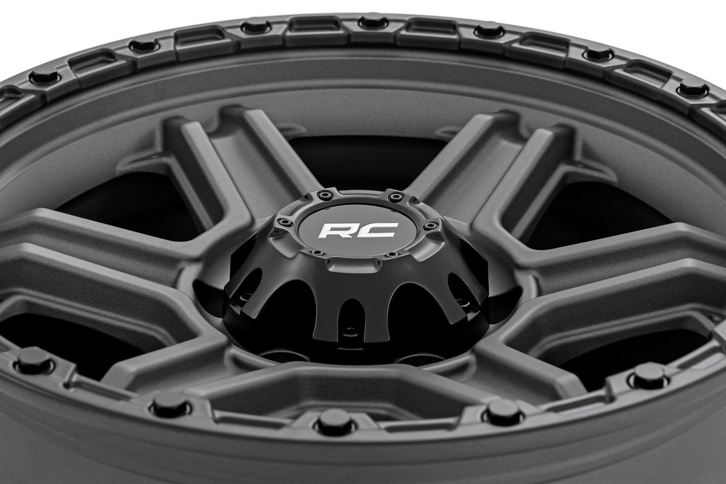 Rough Country 79170912G Rough Country 79 Series Wheel | One-Piece | Gunmetal Gray w/Black Ring | 17x8.5 | 6x5.5 | 0mm