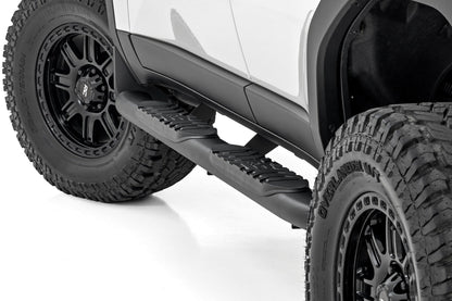 Rough Country 21018 Oval Nerf Steps | Black | Toyota Land Cruiser 4WD (2024-2025)