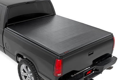 Rough Country 42288650 Soft Roll Up Bed Cover | 6'7" Bed | Chevy/GMC 1500 (00-06 & Classic)