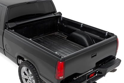 Rough Country 42288650 Soft Roll Up Bed Cover | 6'7" Bed | Chevy/GMC 1500 (00-06 & Classic)