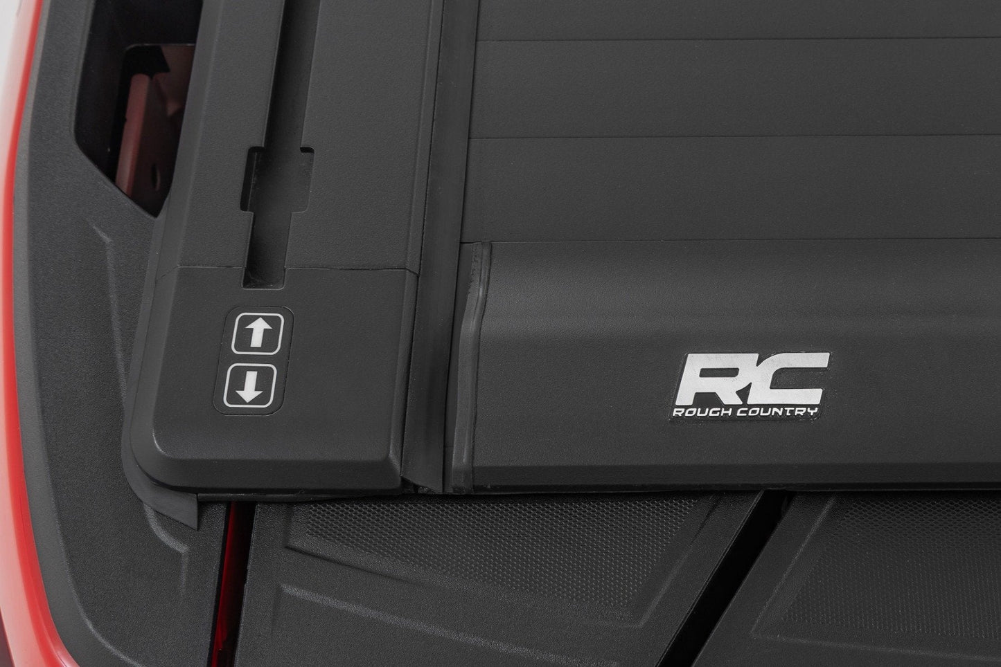 Rough Country 51120580 Powered Retractable Bed Cover | 5'10" Bed | Chevy/GMC Sierra 1500 (19-26)/Silverado 1500 (19-26)