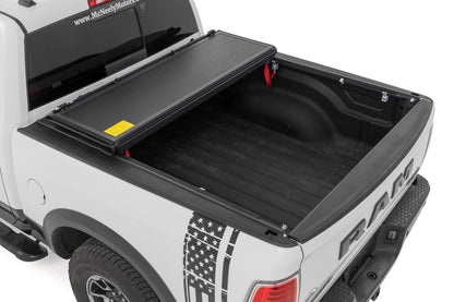 Rough Country 47318650B Hard Low Profile Bed Cover | 6'4" Bed | Ram 1500/2500/3500 2WD/4WD (10-25 & Classic)