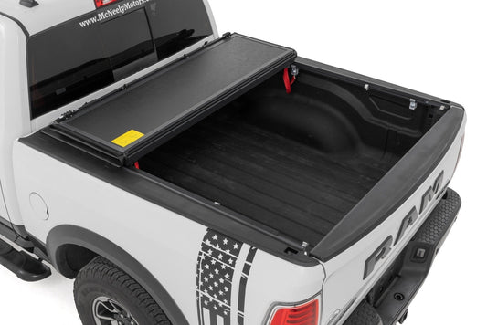 Rough Country 47318650B Hard Low Profile Bed Cover | 6'4" Bed | Ram 1500/2500/3500 2WD/4WD (10-25 & Classic)
