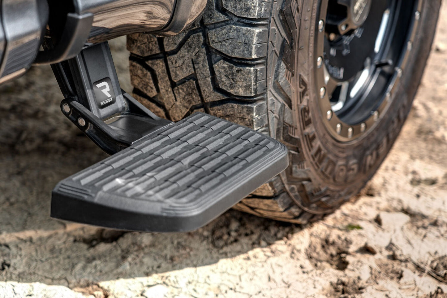AMP Research 75412-01A Bedstep®2 Flp Dwn Side Bmpr Stp 15-24 Ford F-150