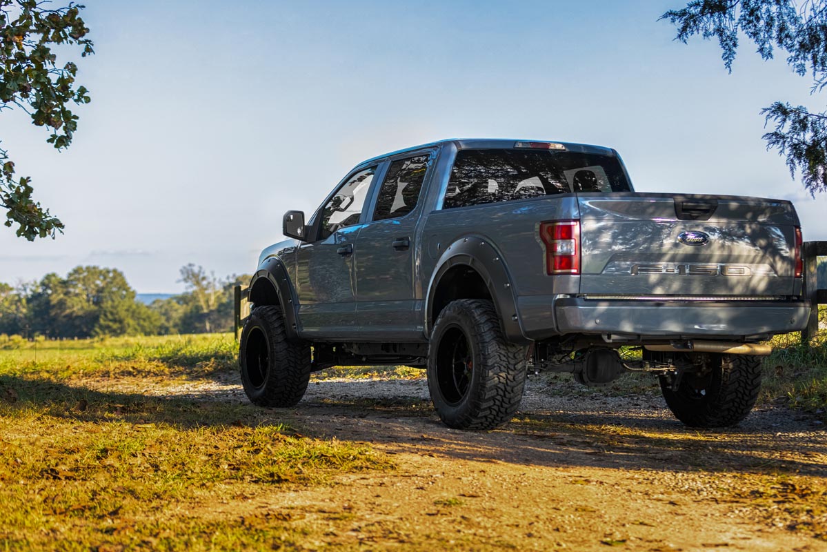 Rough Country A-F11811-M7 Fender Flares | Defender | M7 Carbonized Gray | Ford F-150 2WD/4WD (15-20)