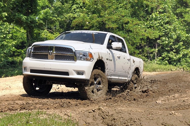 Rough Country 32932 6 Inch Lift Kit | N3 Struts | Ram 1500 4WD (2010-2011)