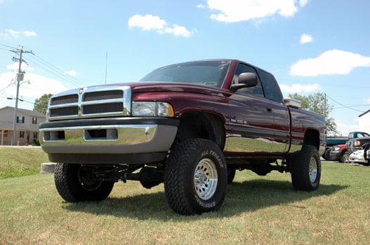 Rough Country 372.20 5 Inch Lift Kit | Dodge 1500 4WD (2000-2001)
