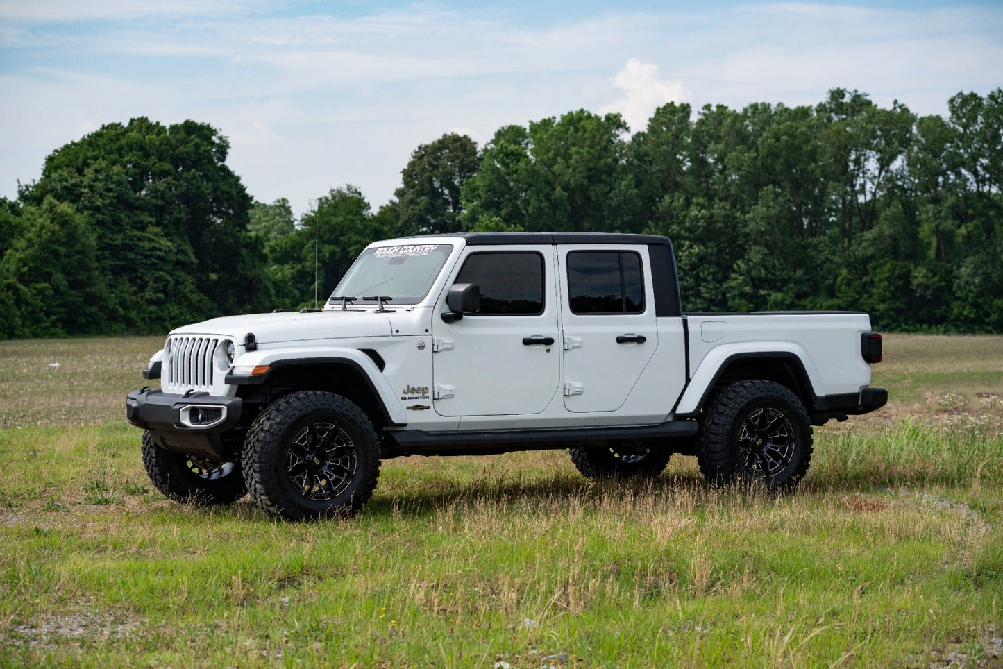 Rough Country 61300 2.5 Inch Leveling Kit | Spacers | Jeep Gladiator JT 4WD (2024-2025)